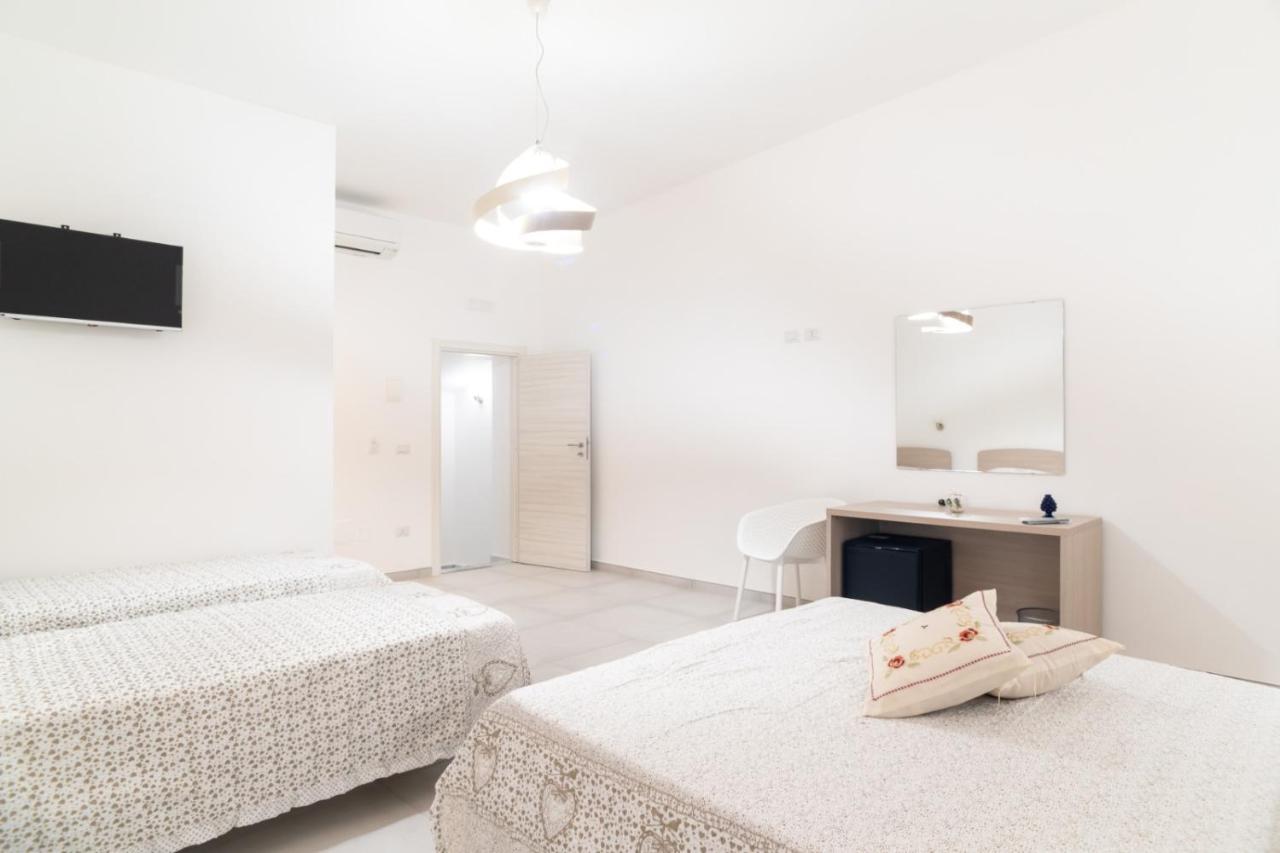 ポルト・エンペードクレ I Parrini Bed & Breakfast エクステリア 写真